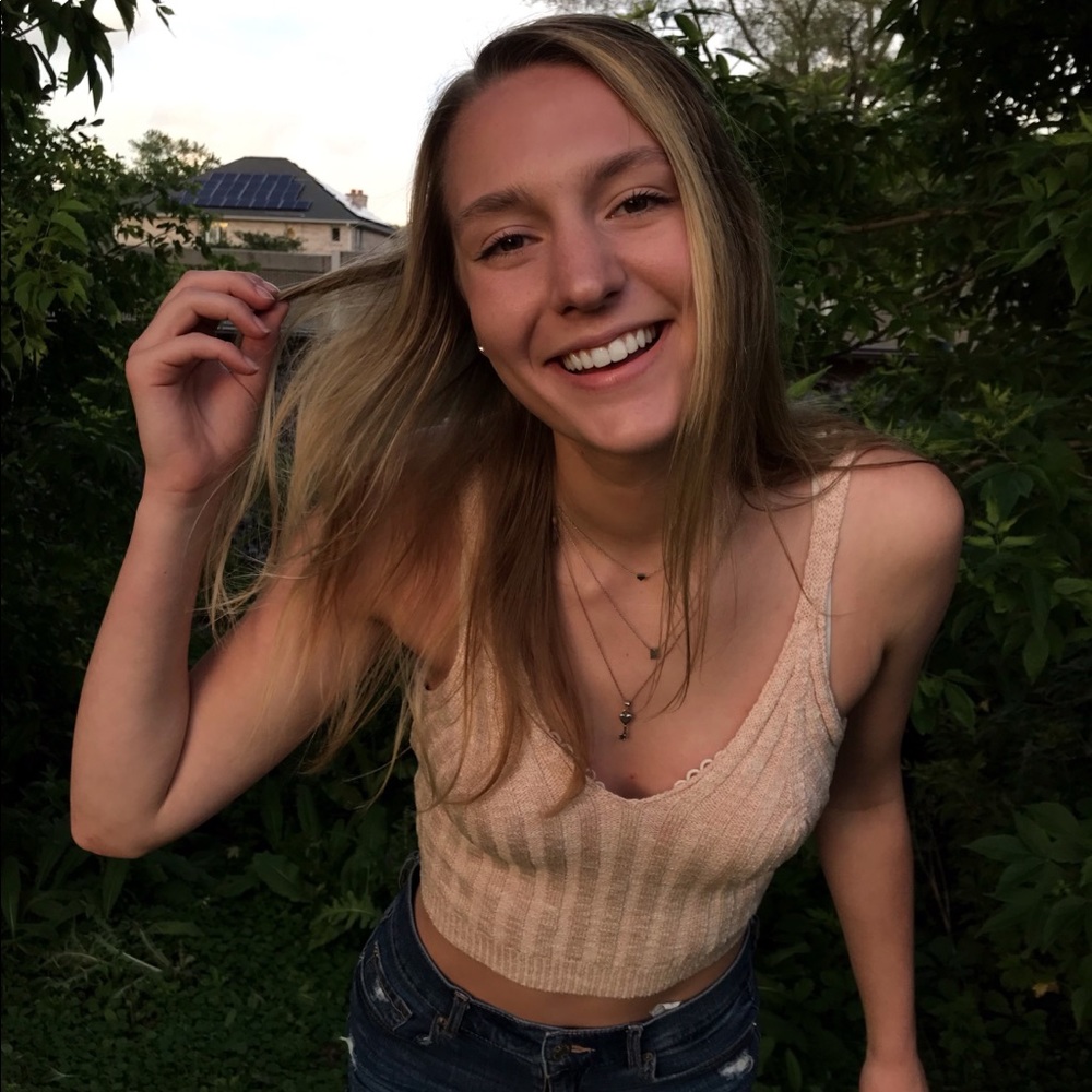 Meet your Posher, Kiley